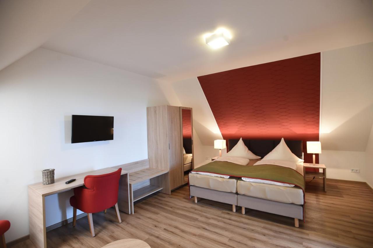 Hotel Neue Hoehe Klingenberg المظهر الخارجي الصورة