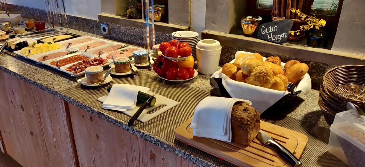 Hotel Neue Hoehe Klingenberg المظهر الخارجي الصورة