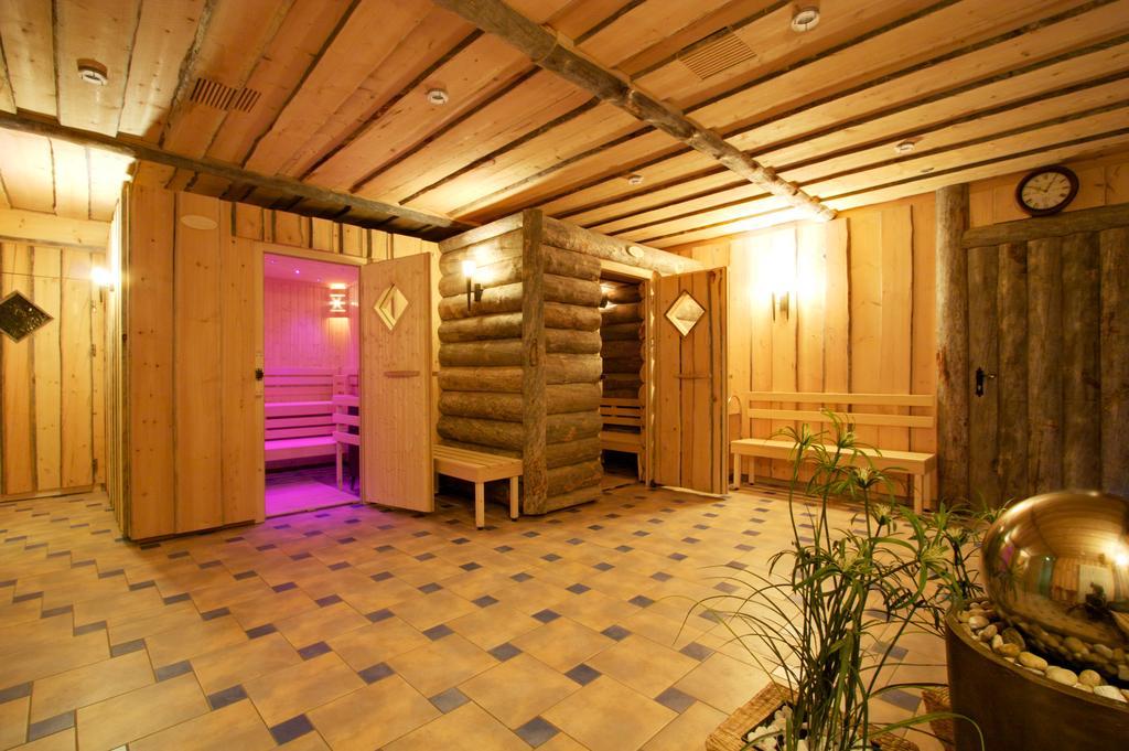 Hotel Neue Hoehe Klingenberg المظهر الخارجي الصورة