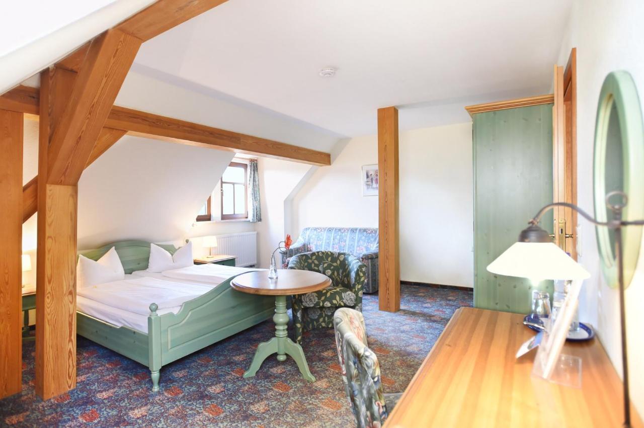 Hotel Neue Hoehe Klingenberg المظهر الخارجي الصورة