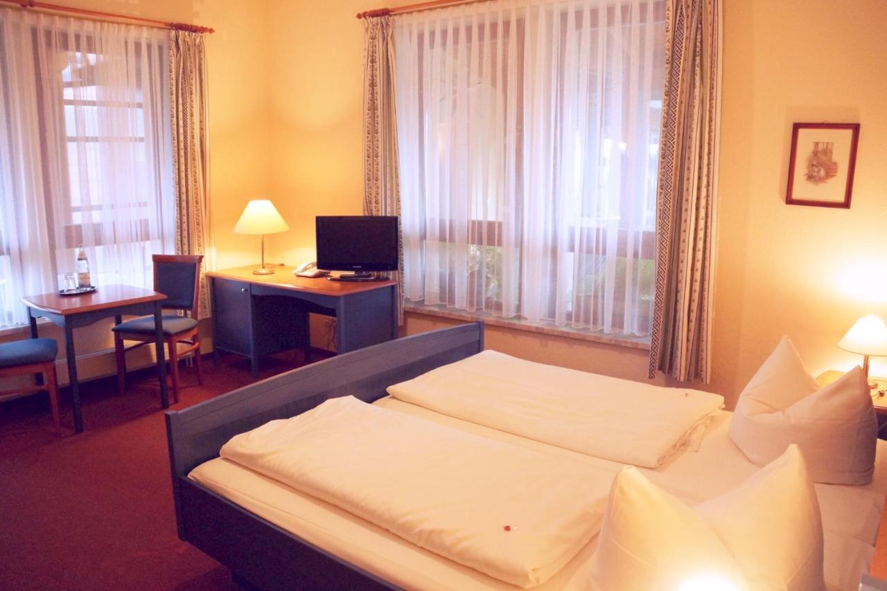 Hotel Neue Hoehe Klingenberg المظهر الخارجي الصورة